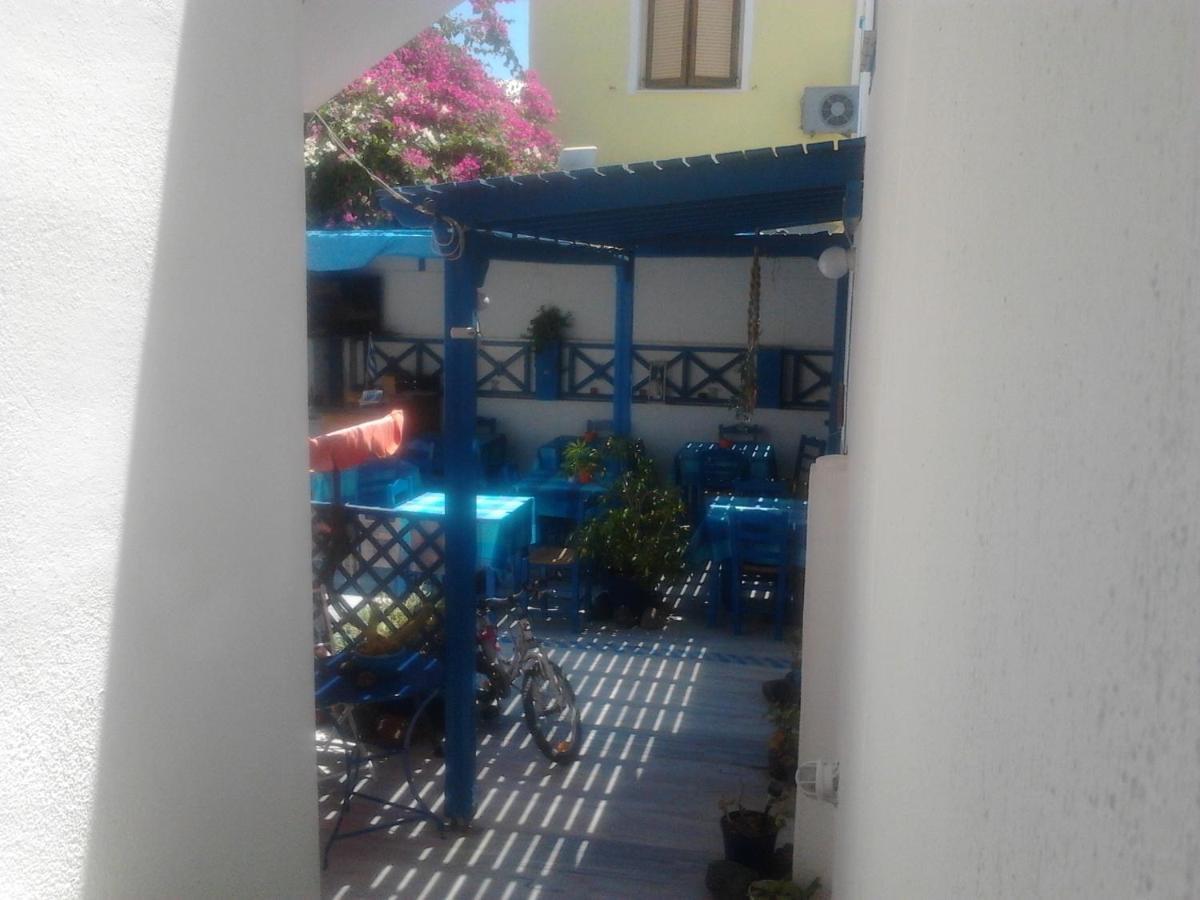 Villa Kostas Perissa  Exterior foto